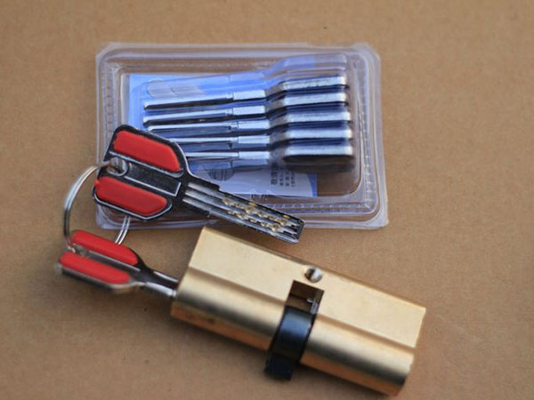 东昌府24小时上门开锁公司